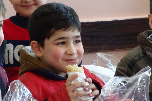 WFP Provides School Meals To Syrian Children Across Aleppo City