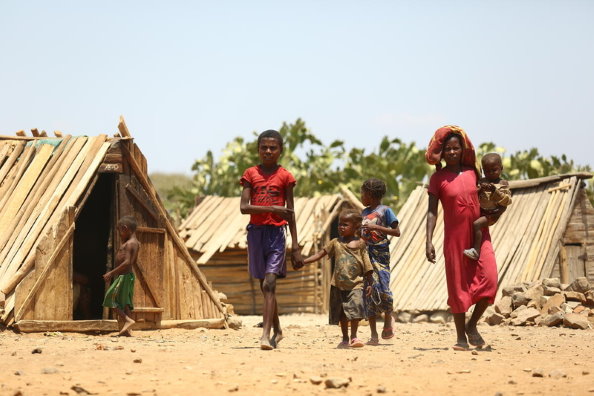 The combined effects of the drought, the pandemic COVID-19 and the insecurity upsurge have undermined the already fragile food security and nutrition situation of the population of southern Madagascar, Amboasary district, Madagascar.Photo: WFP/Tsiory Andriantsoarana. 