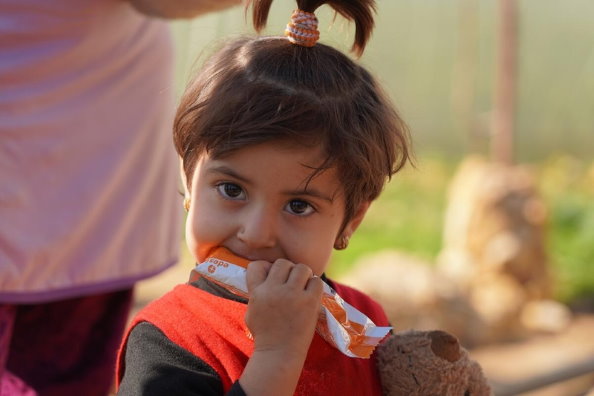 WFP/Hussam Al Saleh; malnourished child receiving support under a supplementary feeding programme. Food prices in Syria have hit record highs with prices of basic foods increasing by a staggering 251 percent in the last year alone. Families are finding it hard to meet their basic needs after years of conflict and will struggle to access enough food in 2021. 