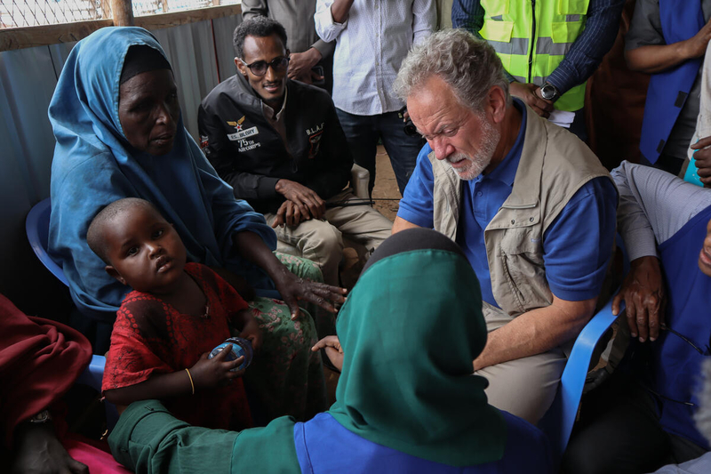 WFP/Geneva Costopulos Mr. David Beasley, Executive Director of the World Food Programme, visit to the Iftin IDP camp in drought-ravaged Somalia where over seven million people – close to half the population are acutely food insecure.