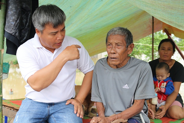 WFP Lao PDR Celebrates 'Heroes Among Us'
