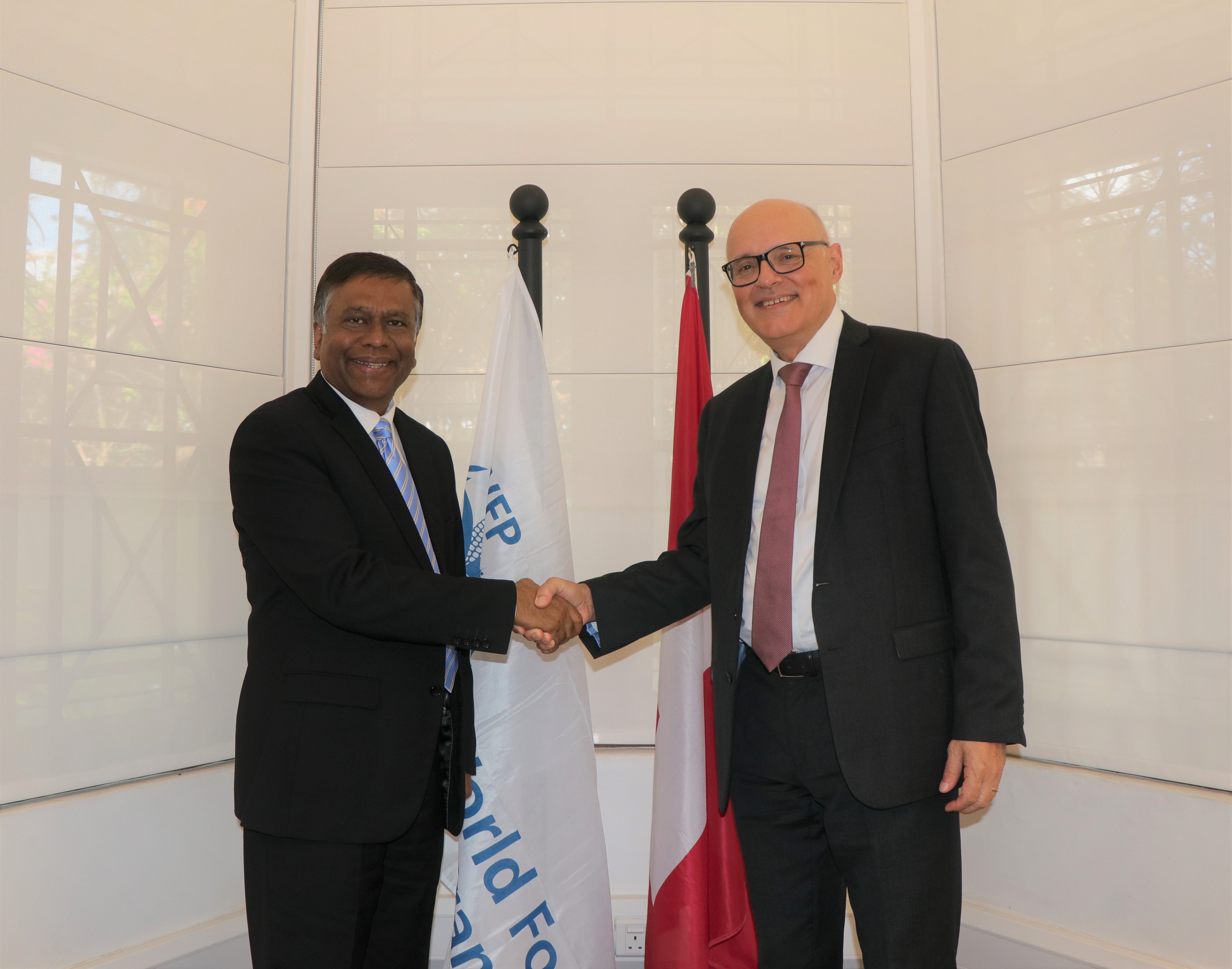 Abdur Rahim Siddiqui, Representative and Country Director of WFP Sri Lanka with Dr. Dominik Furgler, Swiss Ambassador to Sri Lanka and the Maldives. 