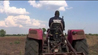 WFP Zambia - P4P Tractors