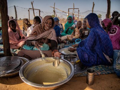 Breakfast time at school in Kiffa, 2022.