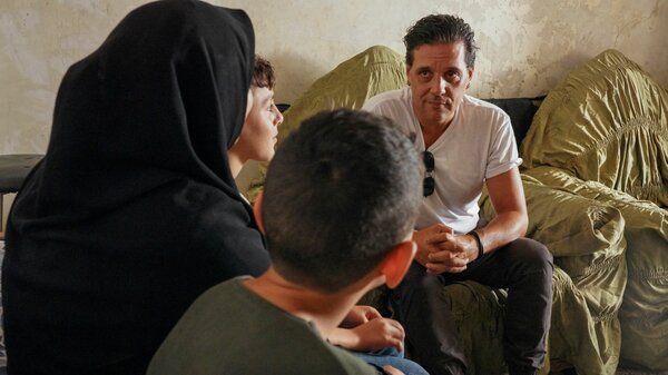 Goodwill Ambassador meets with Ghufran and family