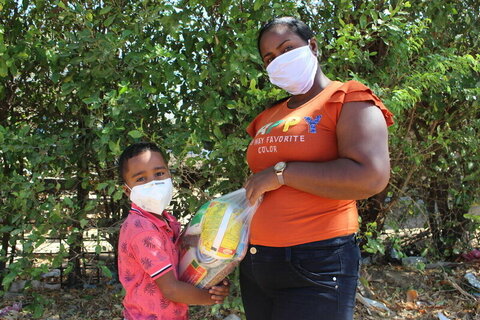 https://www.wfp.org/stories/great-setback-how-coronavirus-sent-schoolchildren-home-hungry