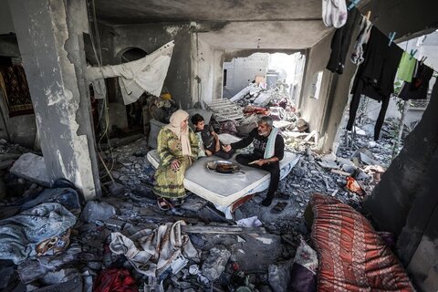 Gaza on the brink as one in four people face extreme hunger 