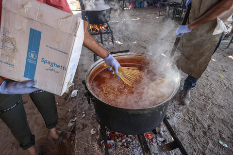 Gaza updates: WFP targets soup kitchens as supplies dwindle and bakeries close in Rafah