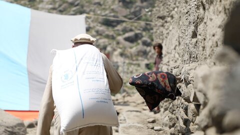 After earthquakes, a hungry Afghanistan braces for winter