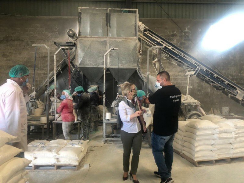 Dragica visiting WFP operations in Syria in 2020.