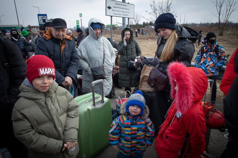 Children at Poland Ukraine border