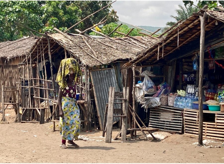 Kinduti village DRC. Photo: WFP/Elizabeth Bryant