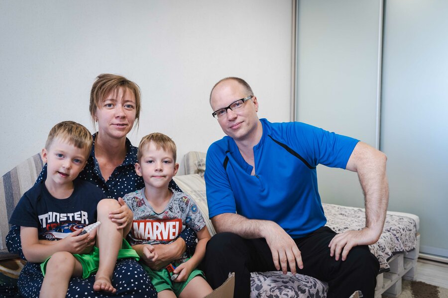 Maxime, Anastasiia and their sons Stepan and Vsevolod have settled down in a temporary house in Dnipro, East Ukraine. Photo: WFP/Antoine Vallas