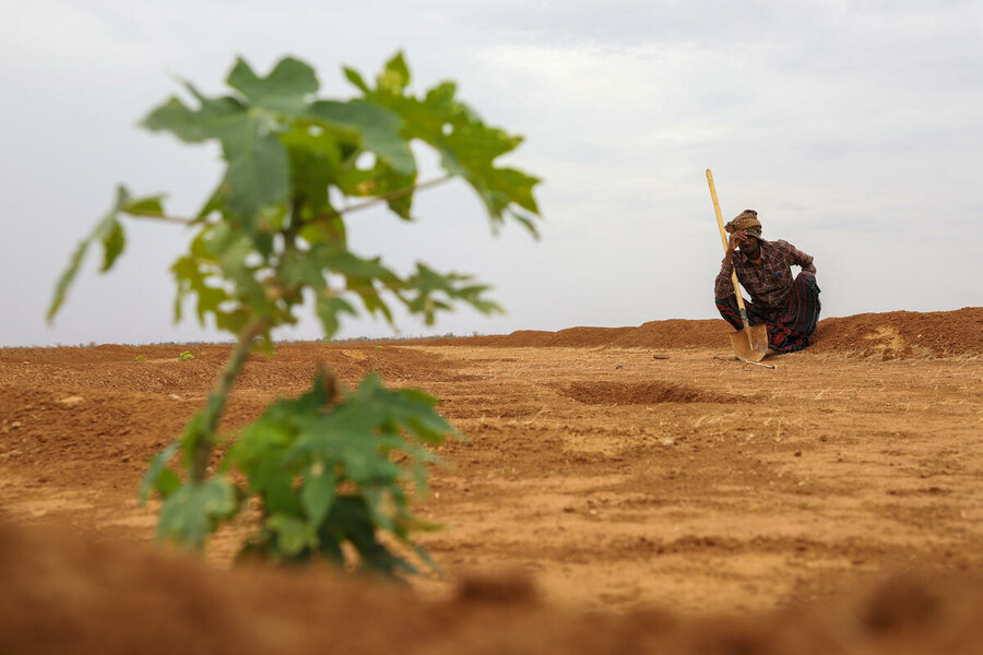 A pastoralist participating in a WFP land rehabilitation project in Ubaley, in Simali region of Ethiopia, takes a break