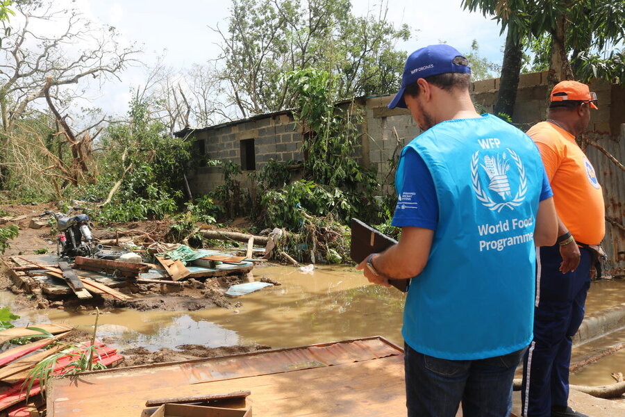 WFP and government employees assess the damage left by Hurricane Fiona in 2022, after it swept across the Dominican Republic. Photo: WFP/Marcelle Rodriguez