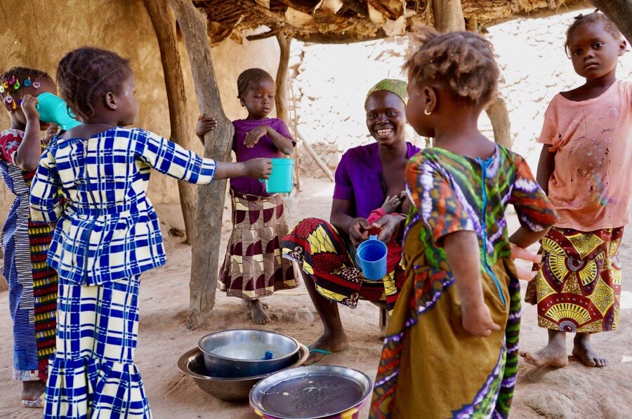 Malian mother Akoumata Sacko and her children have also benefitted from the nutrition and resilience-building programme. Photo: Aboubacar Sidibe