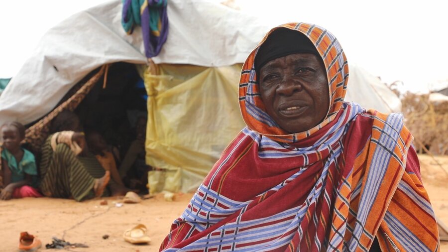 Sudanese refugee Macka Adam recounts how relatives were killed or went missing in her country's ongoing conflict. Photo: WFP/Eloge Mbaihondoum