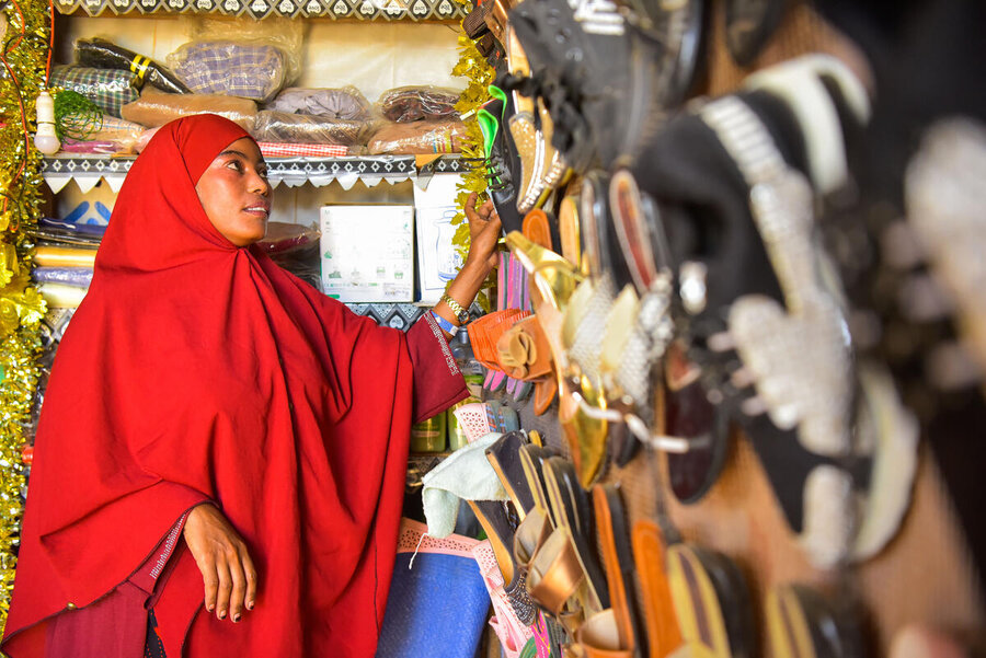 Somali refugee Mouslima hopes her business profits will educate her three sisters - then she wants to finish school herself. Photo: WFP/Michael Tewelde