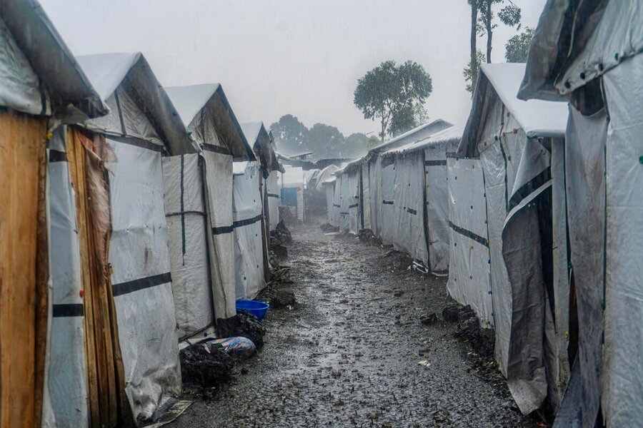 A displacement camp in northeastern DRC where violence has uprooted hundreds of thousands of people. Photo: WFP/Michael Castofas