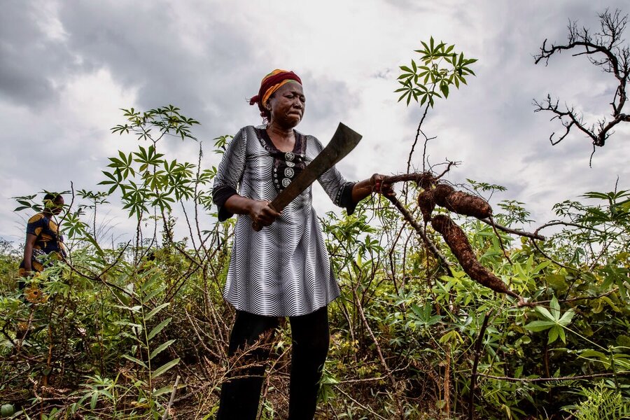 Congolese refugee Antoinette in the field she cultivates thanks to a WFP-supported resilience project in Angola. Photo: WFP/Gabriela Vivacqua