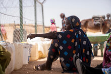 Photo: WFP/Mohamed Jamal Jebrel Adam, water collection in Daba Nayra Camp (Shagshaku Area), Sudan, Tawila, North Darfur.
