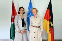 WFP/Mohammad Batah, WFP Country Director and Representative in Jordan, Sarah Gordon-Gibson (left), together with Germany’s Ambassador to Jordan, H.E. Birgitta Siefker-Eberle (right)