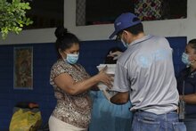 Food Distribution in El Salvador - WFP/David Fernandez