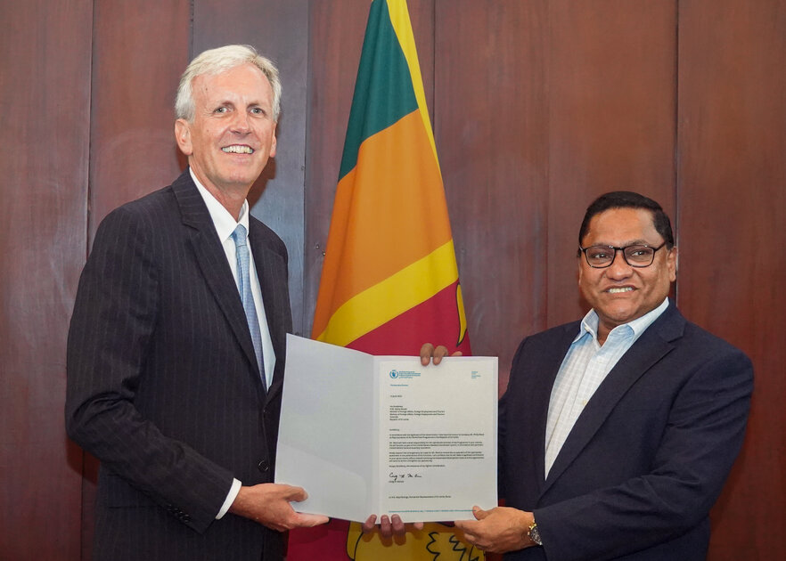 WFP Representative and Country Director presents credentials to the Foreign Minister in Sri Lanka