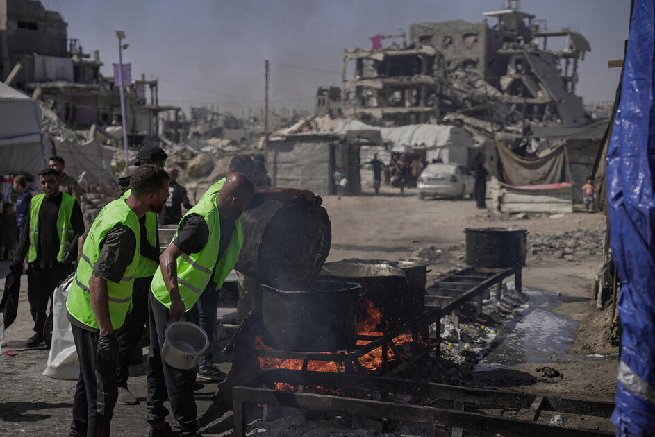 Food security and child nutrition crises persist in Gaza despite fragile gains due to increased humanitarian assistance and commercial traffic