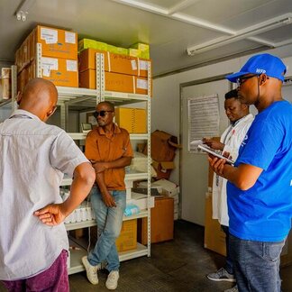WFP is supporting Malawi’s ministry of health with warehouse best practices to improve health service delivery. Photo: WFP/Francis Thawani 