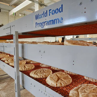 WFP-rehabilitated As-Safira Bakery in Aleppo Governorate, supporting bread production and improving access to fresh bread for local communities. Photo: WFP/Zuha Akkash