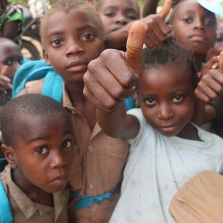 Indigenous schoolchildren at Kimbimi 2 school, Bouenza Department.