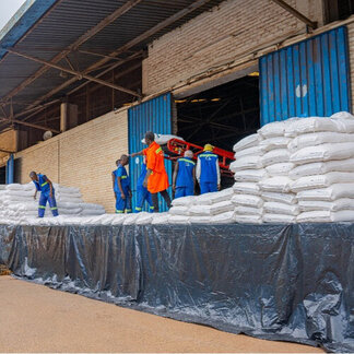 WFP supports government to transport life-saving food assistance to affected communities during disasters. Photo: WFP/Francis Thawani 