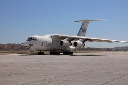 WFP Delivers Food in Syria by Air and by Road (For the Media)