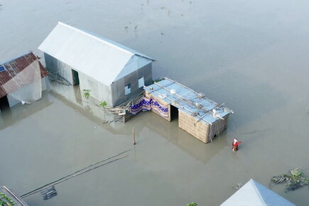 WFP Provides Innovative Assistance to Flood Affected People in North Western Bangladesh (For the Media) 