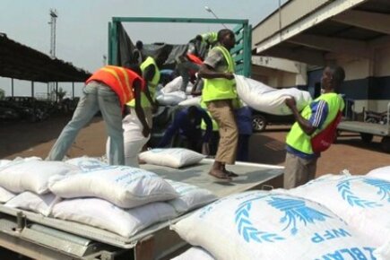 WFP Starts Airlifting Food Into Central African Republic (For The Media)