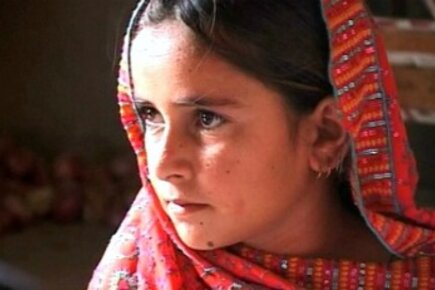 Pakistan Flood Victims A Year Later: School Feeding In Rajanpur